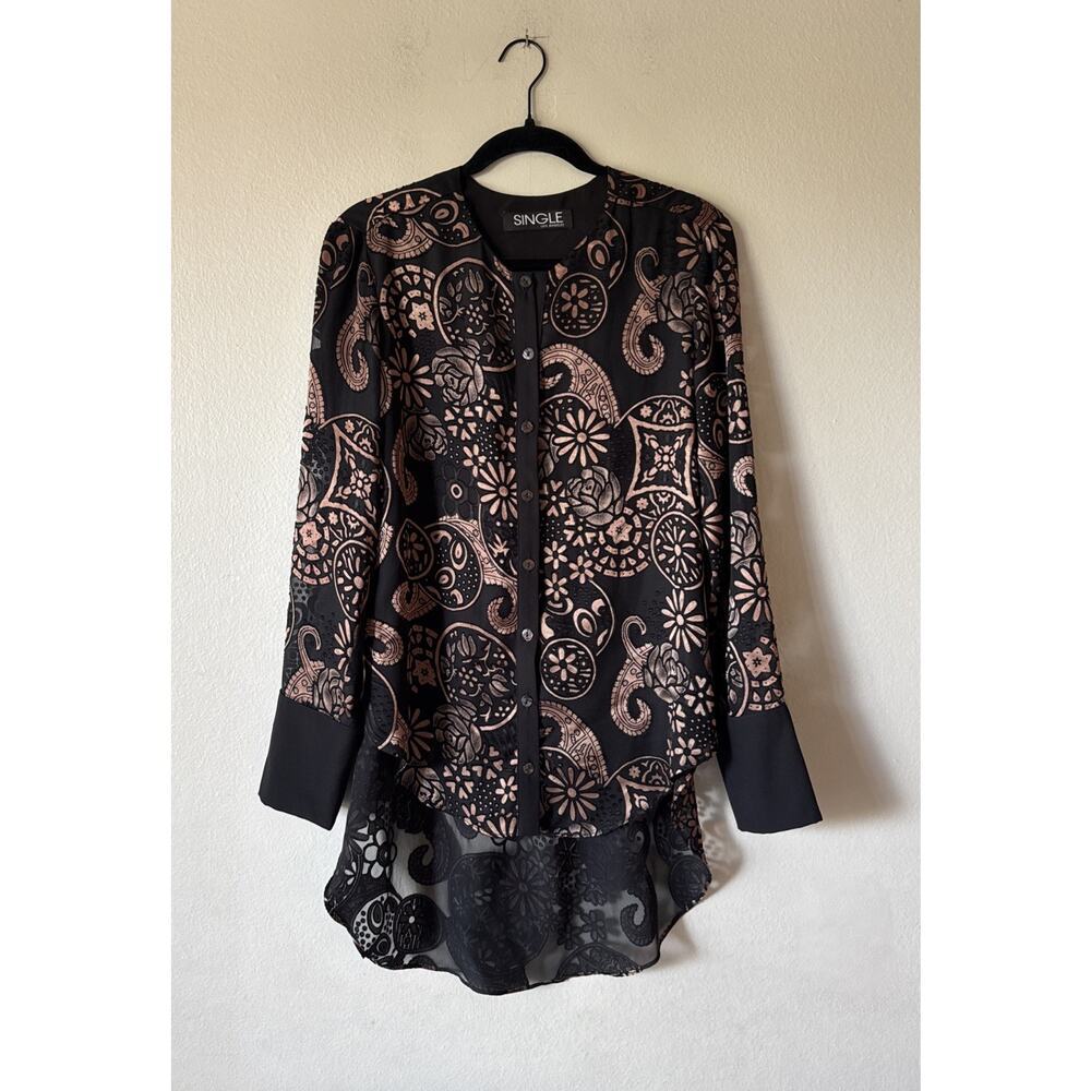 SINGLE Los Angeles Blouse Women’s Paisley Floral Print Burnout Sheer Hi Low‎ Hem